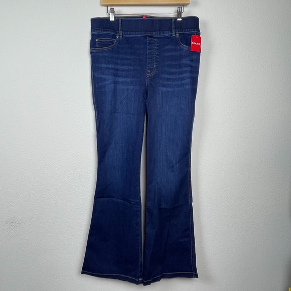 NWT Spanx Flare Jeans Women's 1X Tall Pull-On Midnight Dark Blue Stretch Boho - Picture 1 of 8